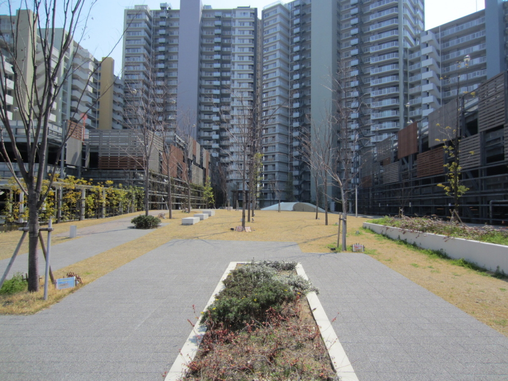 ビックカーサ堺しらさぎ駅前 ランドスケープデザイン 2012年